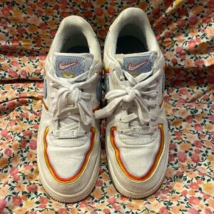 Pastel’s and denim NIKE AIR